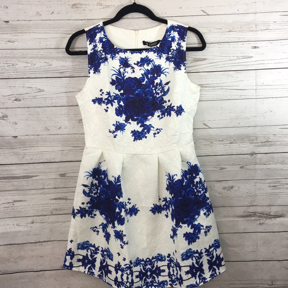 Blue floral print formal dress size L